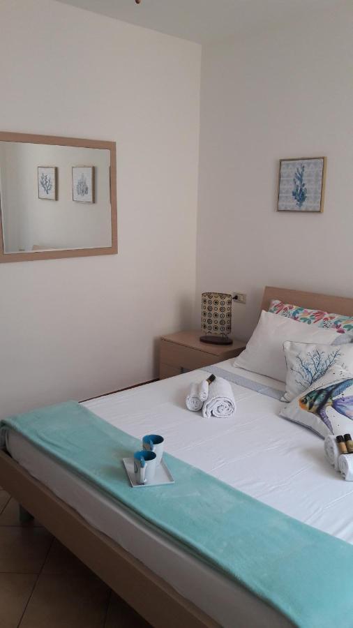 Ferienwohnung La Dimora Felice Marmi Exterior foto